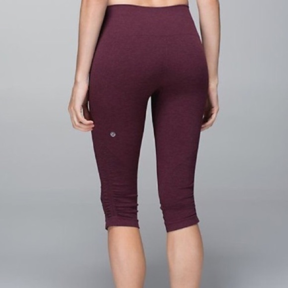 Lululemon In The Flow Crop Legging